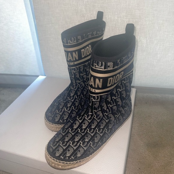 box included - Picture 4 of 5